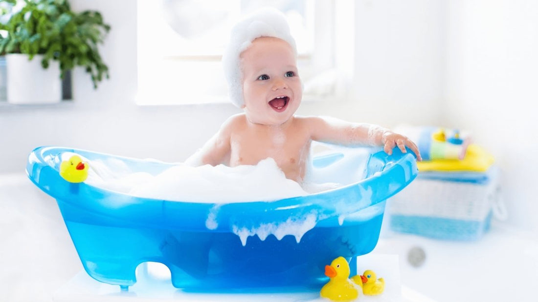 Il bagnetto del neonato: quando e come farlo? | Le Coccole