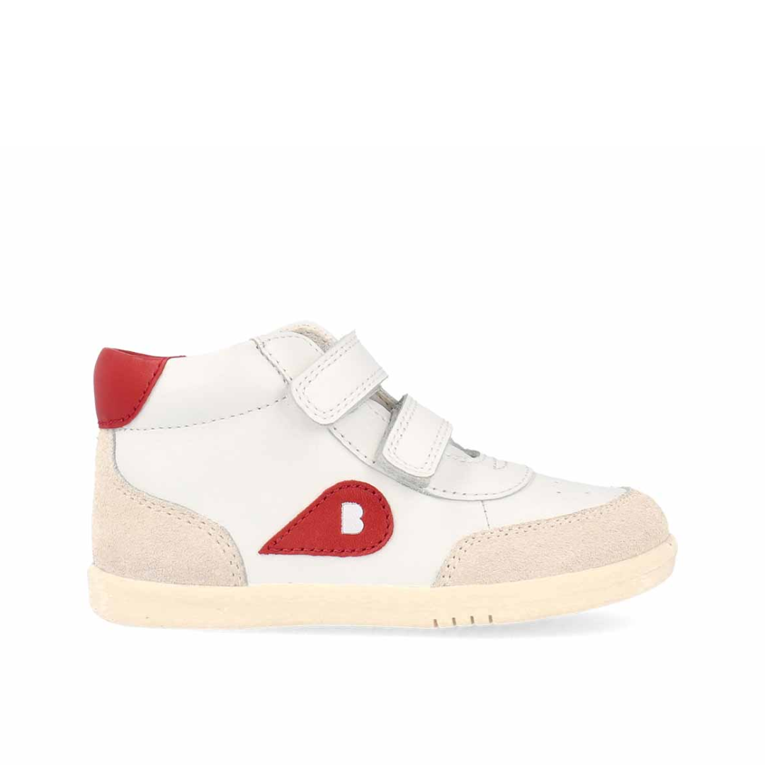 Scarpe Bobux Kid Plus Champ High Chalk + Radiant Red per bambini, in pelle, con suola flessibile e protezione per la caviglia.