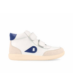 Scarpe bobux bimba Kid Plus Champ High Chalk + Gentian Blue, con velcro, design high-top in pelle bianca e blu, suola flessibile.