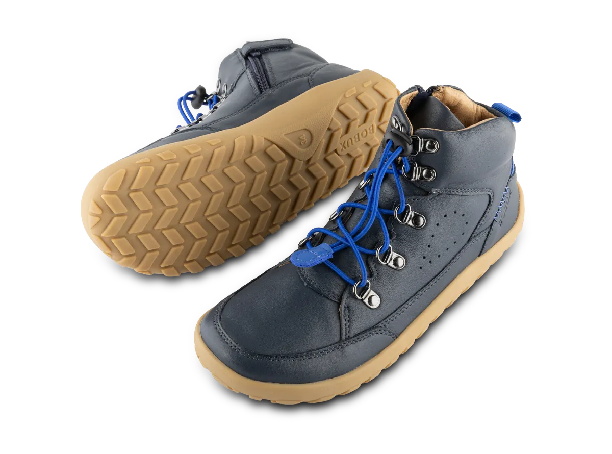 Stivaletto barefoot Bobux Branx Navy in pelle con lacci elastici e fermacorda