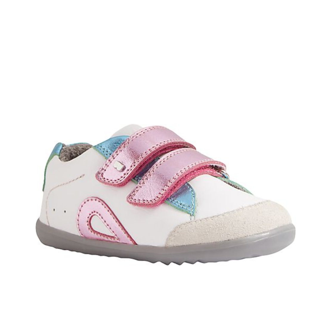 Scarpine primi passi Bobux Step Up Blaze in pelle bianca e rosa metallizzato, ideali per lo sviluppo naturale.