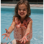 bambina indossa giacca galleggiante apprendimento Monnëka Camping per mare
