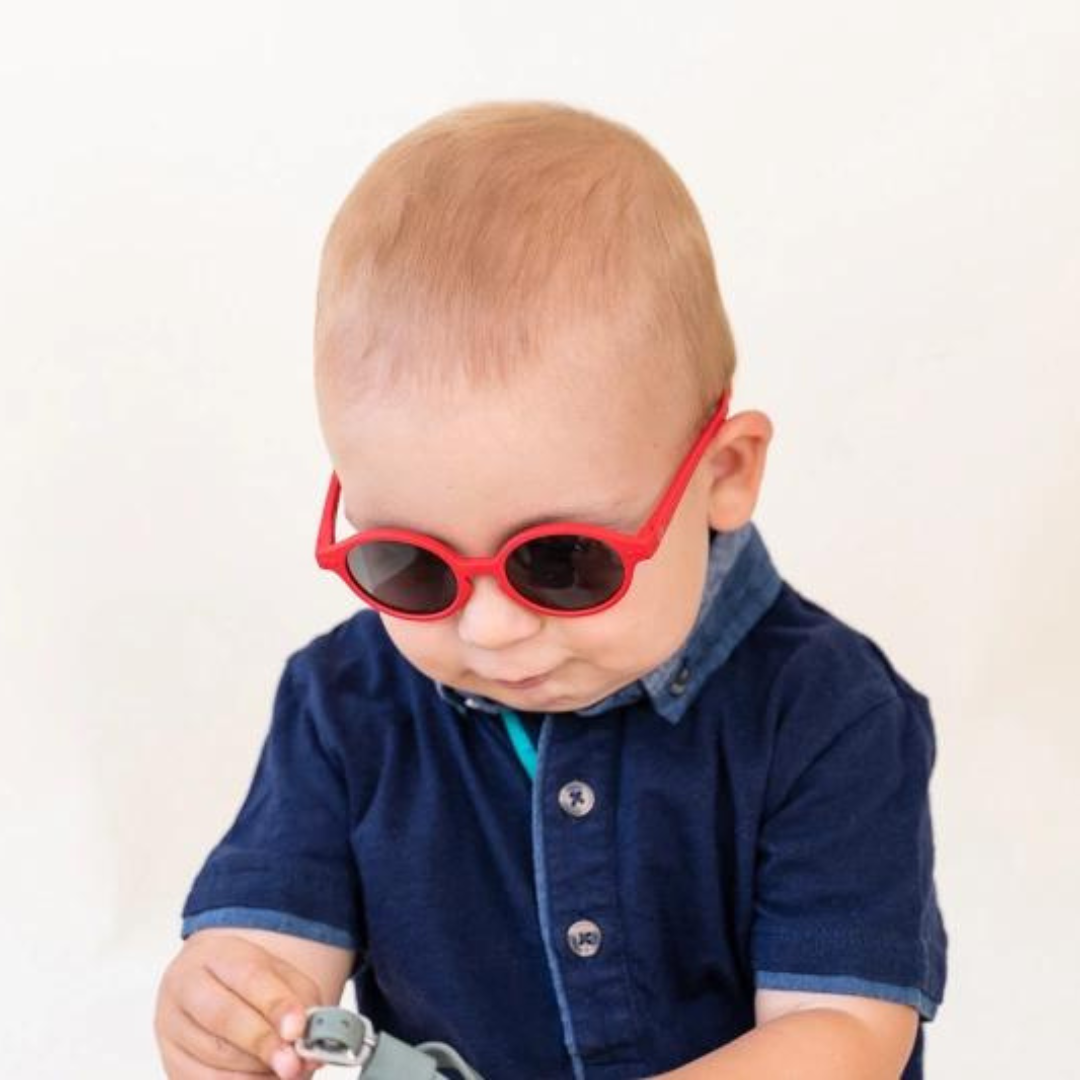 occhiali da sole per neonato