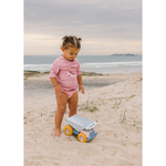 Rash guard mare Monnëka Pink Whale con cuciture piatte e zip al collo