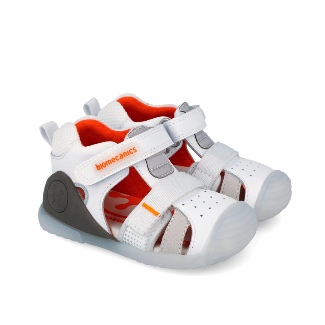 Sandali Biomecanics bambino con punta chiusa