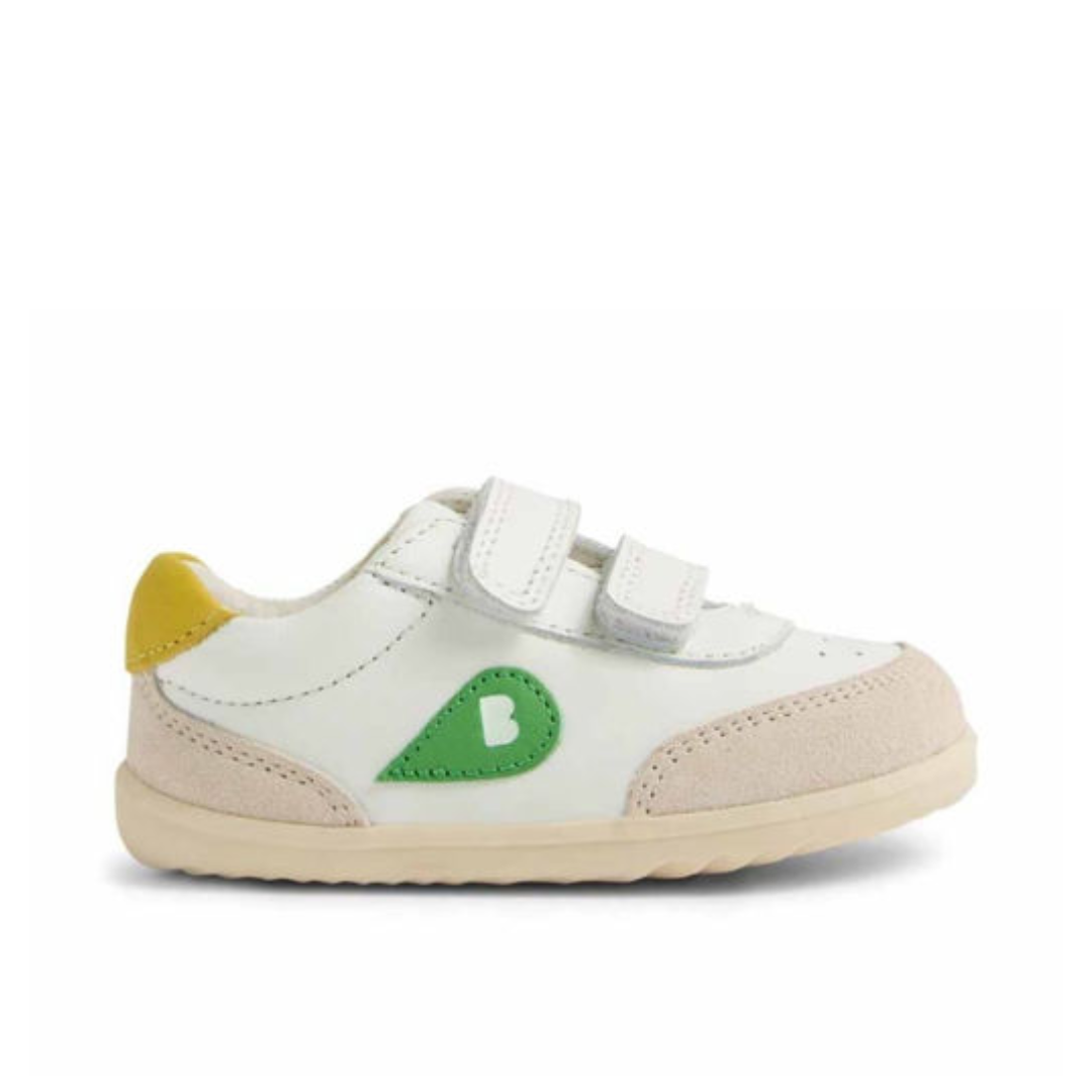 Scarpe Bobux primi passi modello Champ Gentian Blue con suola flessibile e pianta larga per l'equilibrio naturale.
