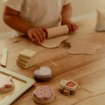 Giocattolo in legno Little Dutch per piccoli pasticceri, set pasticceria dai 3 anni