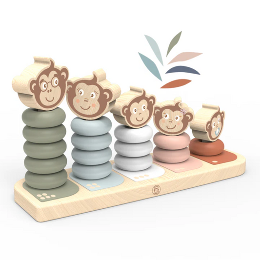 Gioco in legno educativo Monkey Family Stacker con anelli colorati e scimmiette sorridenti.