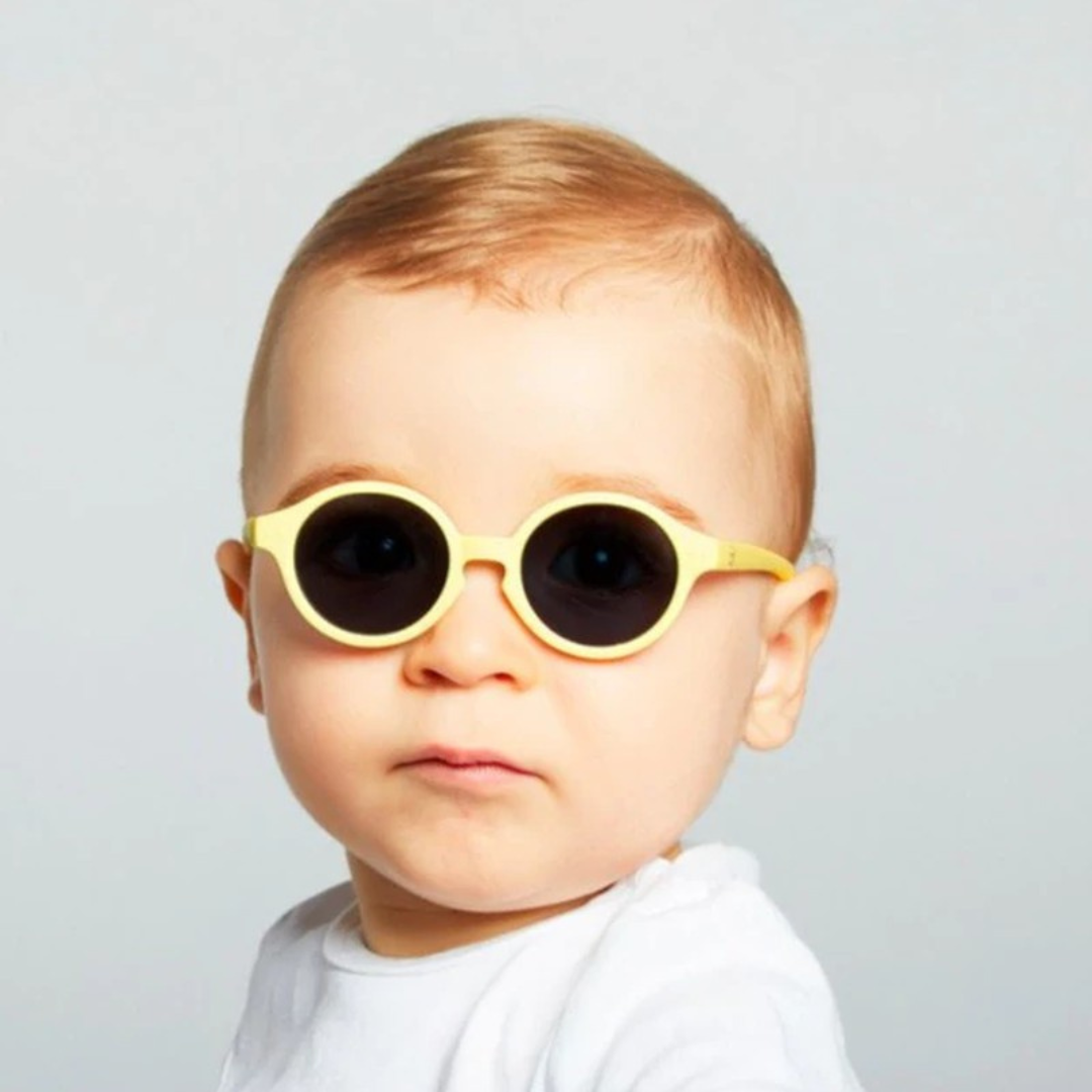 occhiali da sole neonato 3 mesi